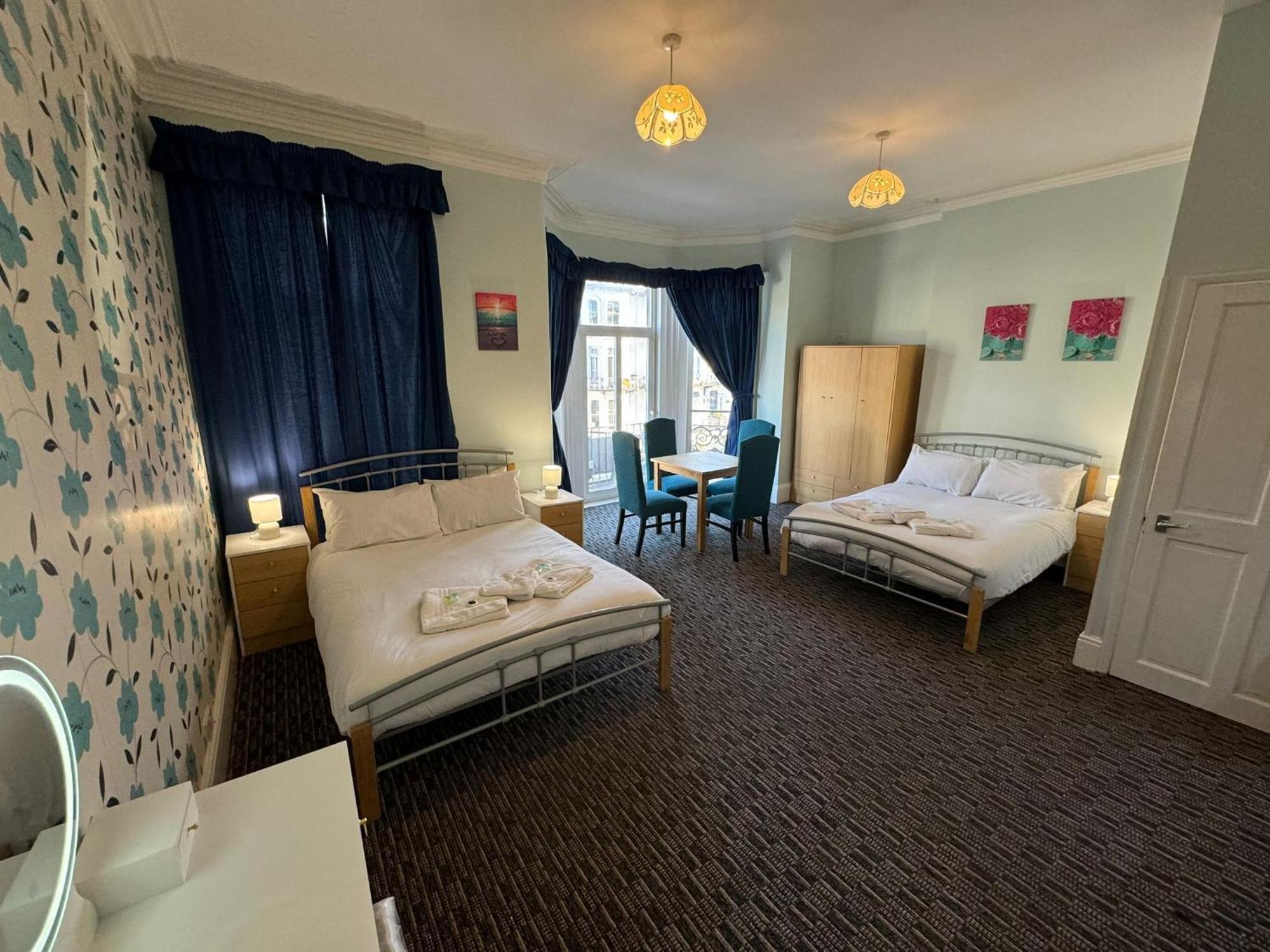 The Paradise Guest House Great Yarmouth Room photo